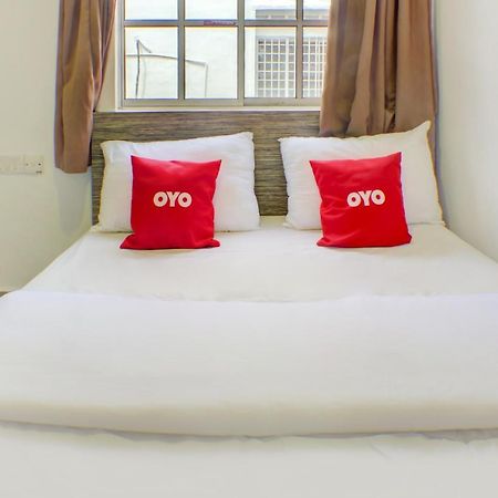 Oyo 90028 Ragula Hotel Johor Bahru Esterno foto